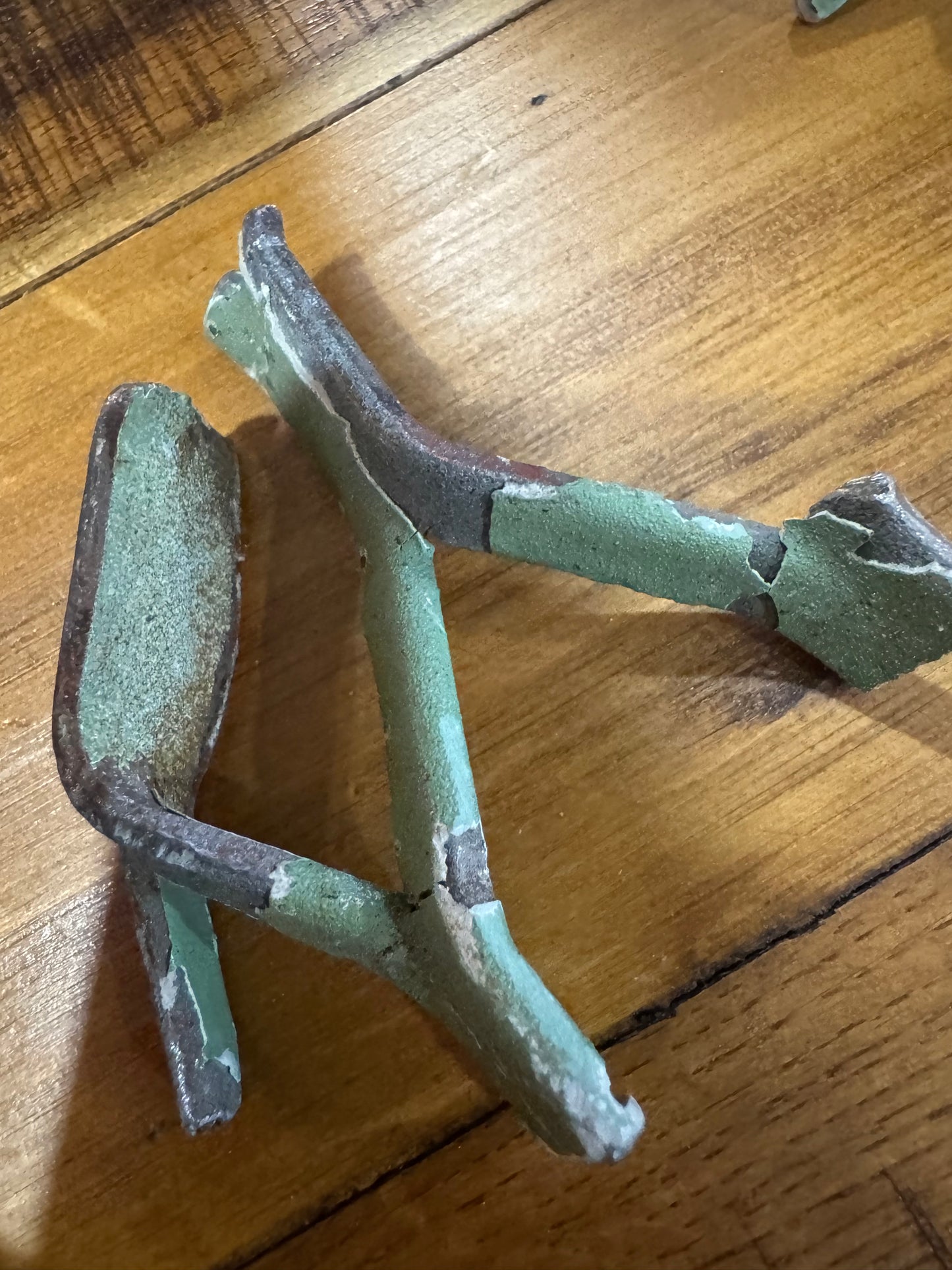 The Kingston Causeway Ornament Various (Small)